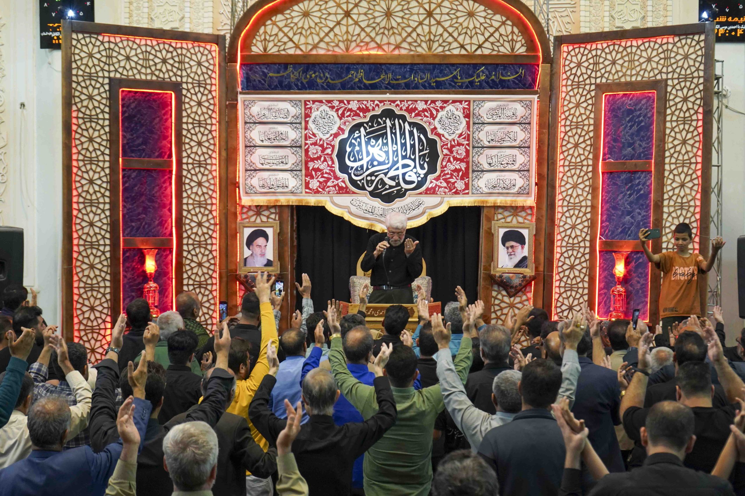 فاطمیه 25 scaled - دومین شب از مراسم سوگواری شهادت حضرت زهرا سلام الله علیها در حرم مطهر حضرت شاهچراغ علیه السلام