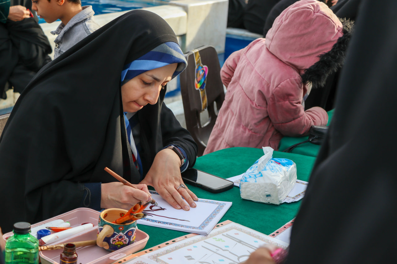 photo 2025 12 10 20 09 05 2 1 - میثاق فاطمی | اجتماع بزرگ بانوان مدافع حریم عفاف، حجاب و خانواده به‌مناسبت ولادت باسعادت حضرت فاطمة الزهرا سلام الله علیها در حرم مطهر حضرت شاهچراغ علیه السلام
