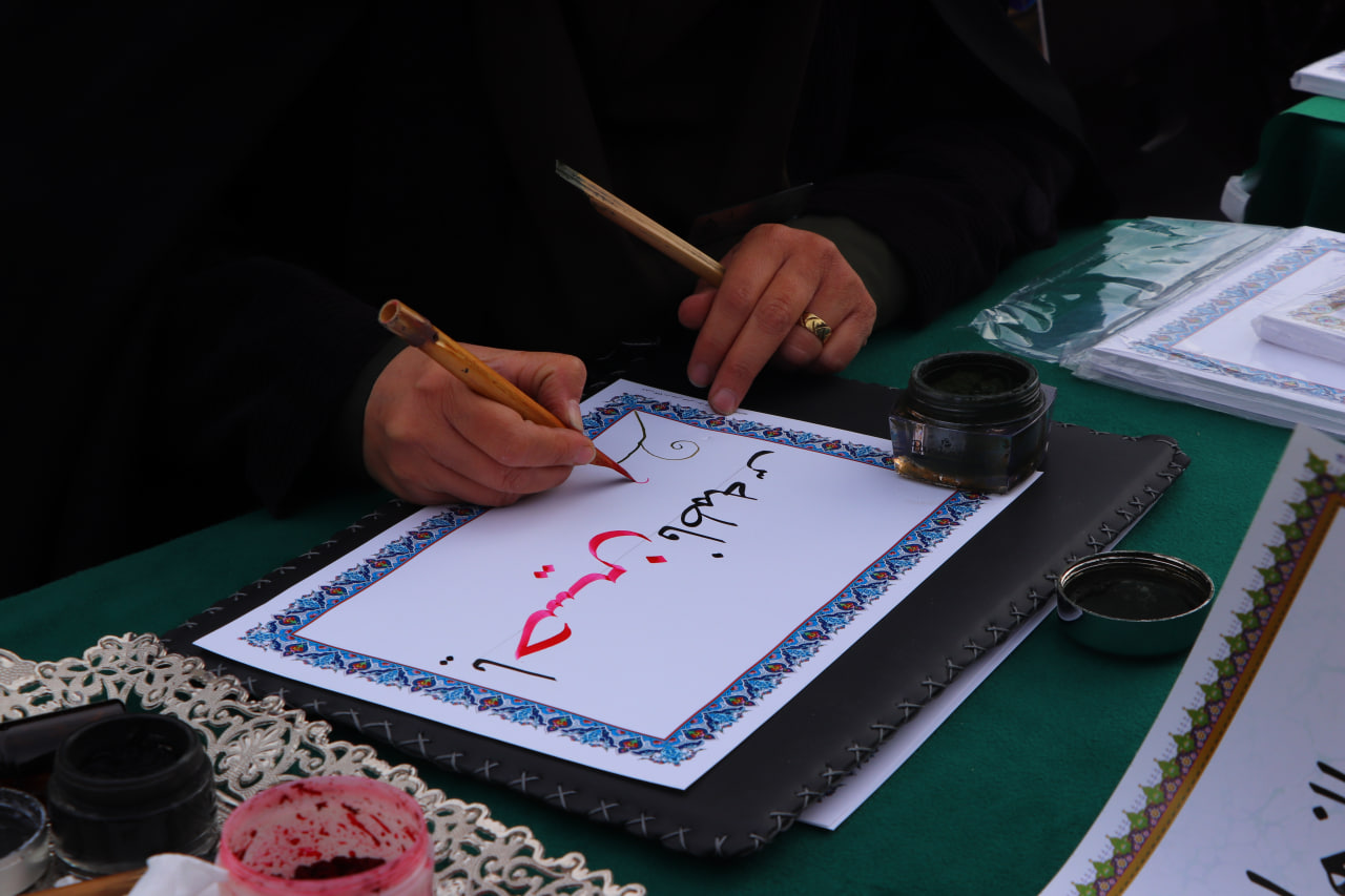 photo 2025 12 10 20 09 12 3 1 - میثاق فاطمی | اجتماع بزرگ بانوان مدافع حریم عفاف، حجاب و خانواده به‌مناسبت ولادت باسعادت حضرت فاطمة الزهرا سلام الله علیها در حرم مطهر حضرت شاهچراغ علیه السلام