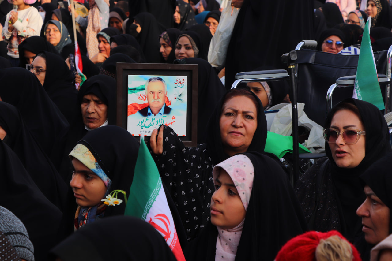 photo 2025 12 10 20 09 13 2 1 - میثاق فاطمی | اجتماع بزرگ بانوان مدافع حریم عفاف، حجاب و خانواده به‌مناسبت ولادت باسعادت حضرت فاطمة الزهرا سلام الله علیها در حرم مطهر حضرت شاهچراغ علیه السلام