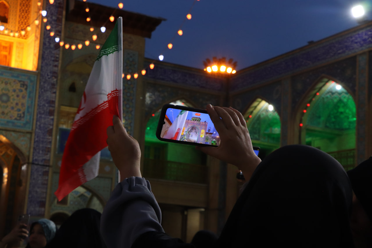 photo 2025 12 10 20 09 15 3 1 - میثاق فاطمی | اجتماع بزرگ بانوان مدافع حریم عفاف، حجاب و خانواده به‌مناسبت ولادت باسعادت حضرت فاطمة الزهرا سلام الله علیها در حرم مطهر حضرت شاهچراغ علیه السلام