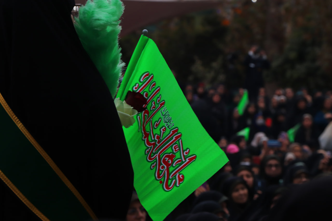 photo 2025 12 10 20 09 19 2 1 - میثاق فاطمی | اجتماع بزرگ بانوان مدافع حریم عفاف، حجاب و خانواده به‌مناسبت ولادت باسعادت حضرت فاطمة الزهرا سلام الله علیها در حرم مطهر حضرت شاهچراغ علیه السلام