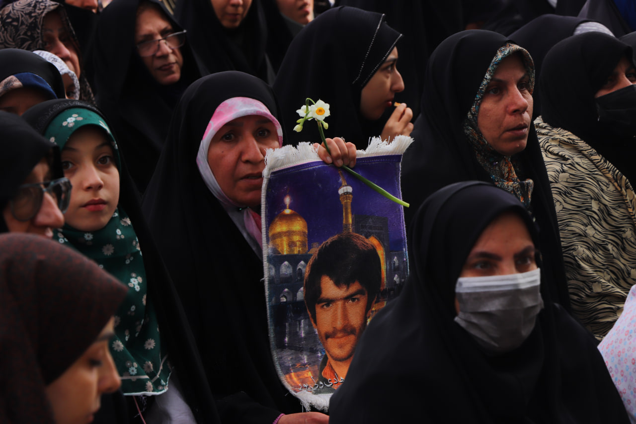 photo 2025 12 10 20 09 20 4 1 - میثاق فاطمی | اجتماع بزرگ بانوان مدافع حریم عفاف، حجاب و خانواده به‌مناسبت ولادت باسعادت حضرت فاطمة الزهرا سلام الله علیها در حرم مطهر حضرت شاهچراغ علیه السلام