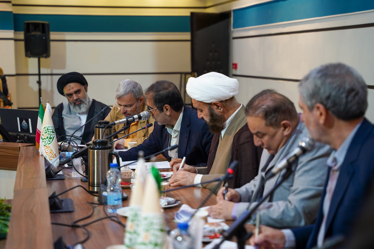 برگزاری نشست مجمع عمومی خیّرین «امین ولایت»، در حرم مطهر photo 2026 01 04 14 21 49 2 - برگزاری نشست مجمع عمومی خیّرین «امین ولایت»، در حرم مطهر