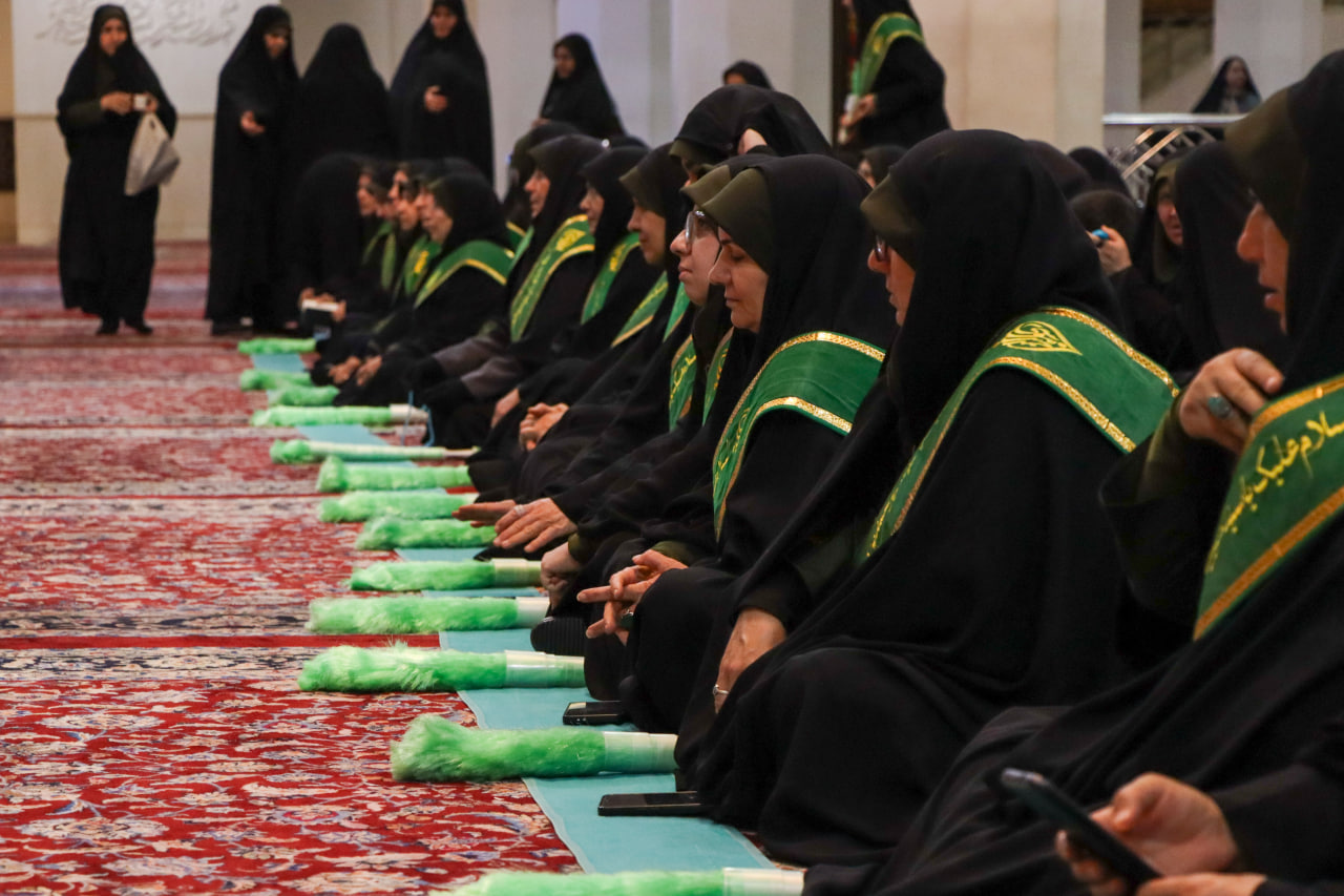 photo 2026 02 08 07 19 45 - تصاویر / میثاق انقلابی ؛ دومین آیین و اجتماع بزرگ بانوان مدافع ولایت در حرم مطهر حضرت شاهچراغ علیه السلام