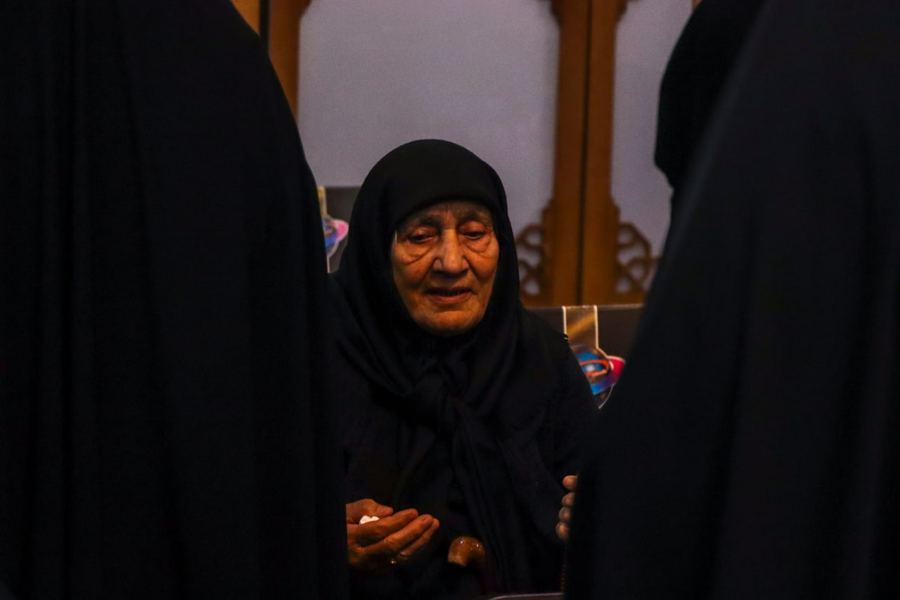 photo 2026 02 08 07 19 50 - تصاویر / میثاق انقلابی ؛ دومین آیین و اجتماع بزرگ بانوان مدافع ولایت در حرم مطهر حضرت شاهچراغ علیه السلام