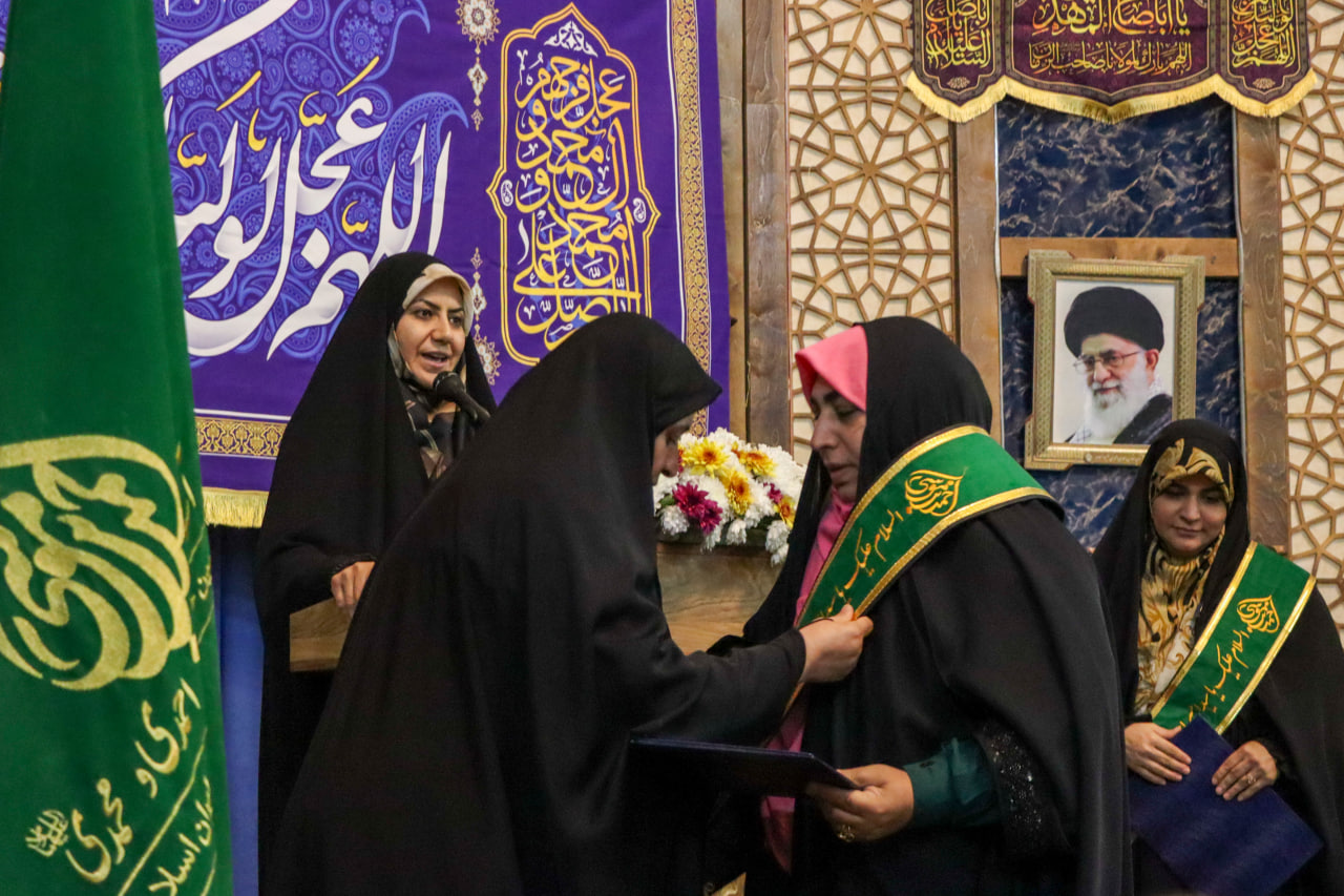 photo 2026 02 08 07 20 36 - تصاویر / میثاق انقلابی ؛ دومین آیین و اجتماع بزرگ بانوان مدافع ولایت در حرم مطهر حضرت شاهچراغ علیه السلام