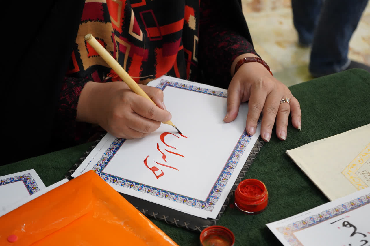 محفل جزءخوانی قرآن کریم در حرم مطهر حضرت شاهچراغ علیه السلام در اولین روز ماه مبارک رمضان photo 2026 02 19 02 35 06 - محفل جزءخوانی قرآن کریم در حرم مطهر حضرت شاهچراغ علیه السلام در اولین روز ماه مبارک رمضان