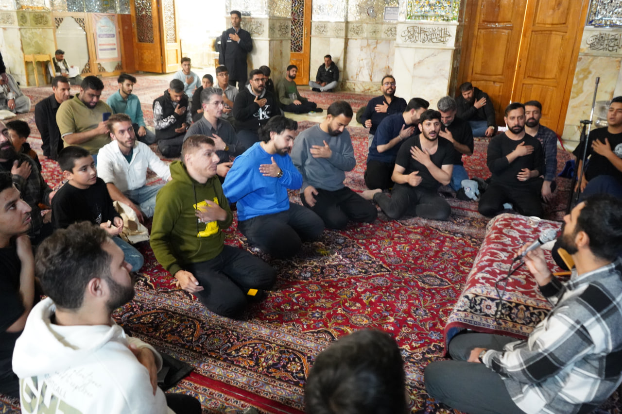 مراسم احیاء شبهای ماه مبارک رمضان در حرم مطهر شاهچراغ علیه السلام photo 2026 02 22 00 59 32 2 - مراسم احیاء شبهای ماه مبارک رمضان در حرم مطهر شاهچراغ علیه السلام