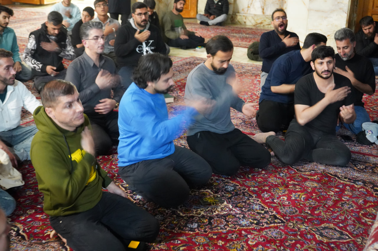 مراسم احیاء شبهای ماه مبارک رمضان در حرم مطهر شاهچراغ علیه السلام photo 2026 02 22 00 59 32 - مراسم احیاء شبهای ماه مبارک رمضان در حرم مطهر شاهچراغ علیه السلام