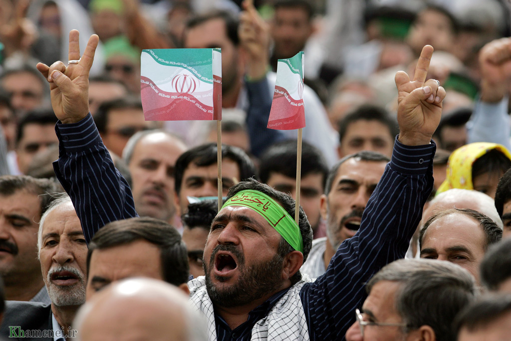 JX6J0028 - تصاویر| سخنرانی رهبر شهید انقلاب در حرم مطهر حضرت شاهچراغ علیه السلام