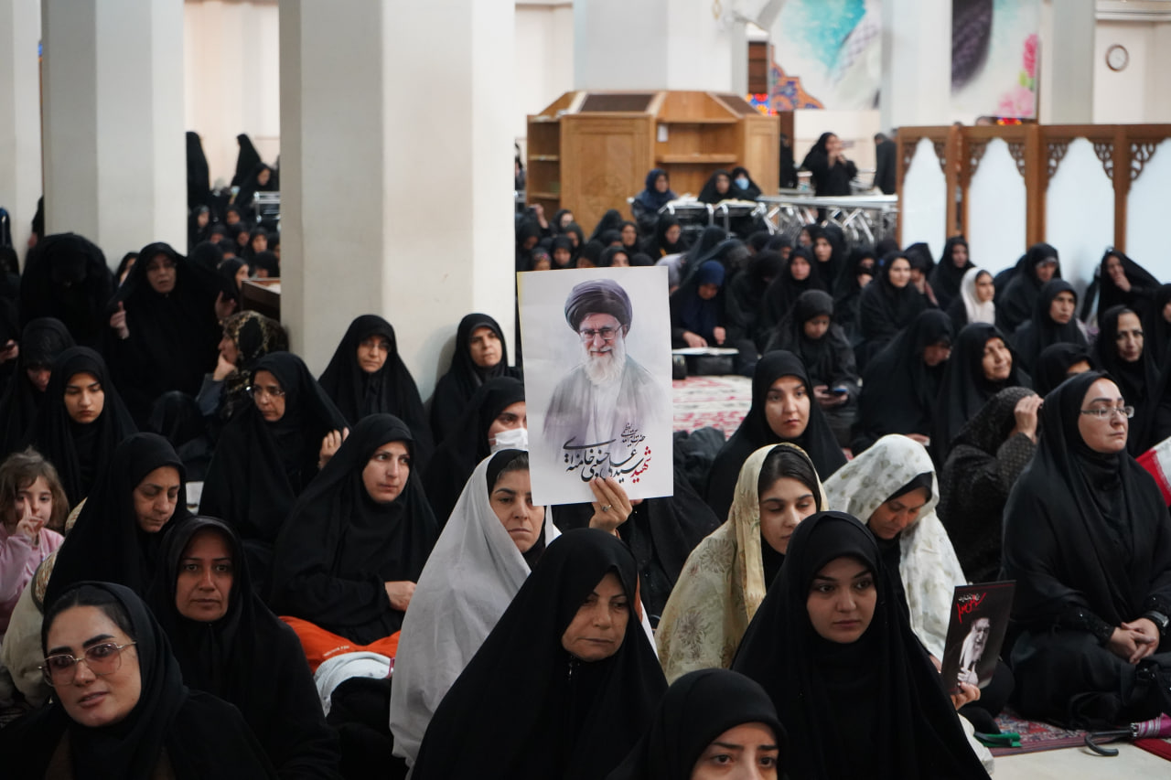 مراسم بزرگداشت رهبر و قائد عظیم الشان جهان اسلام شهید حضرت الله العظمی امام خامنه ای photo 2026 03 03 16 54 20 - مراسم بزرگداشت رهبر و قائد عظیم الشان جهان اسلام شهید حضرت الله العظمی امام خامنه ای