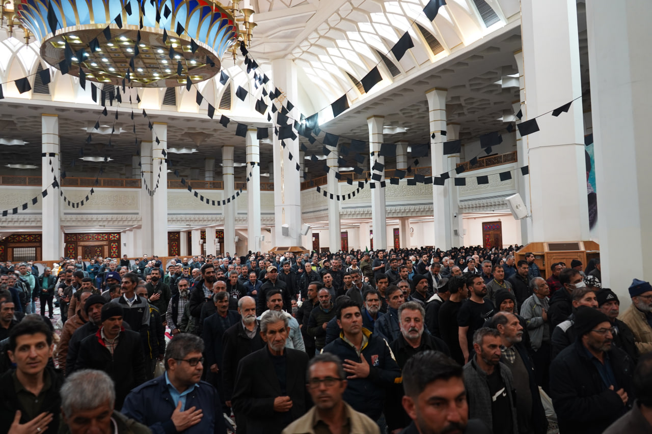 مراسم بزرگداشت رهبر و قائد عظیم الشان جهان اسلام شهید حضرت الله العظمی امام خامنه ای photo 2026 03 03 16 54 25 - مراسم بزرگداشت رهبر و قائد عظیم الشان جهان اسلام شهید حضرت الله العظمی امام خامنه ای