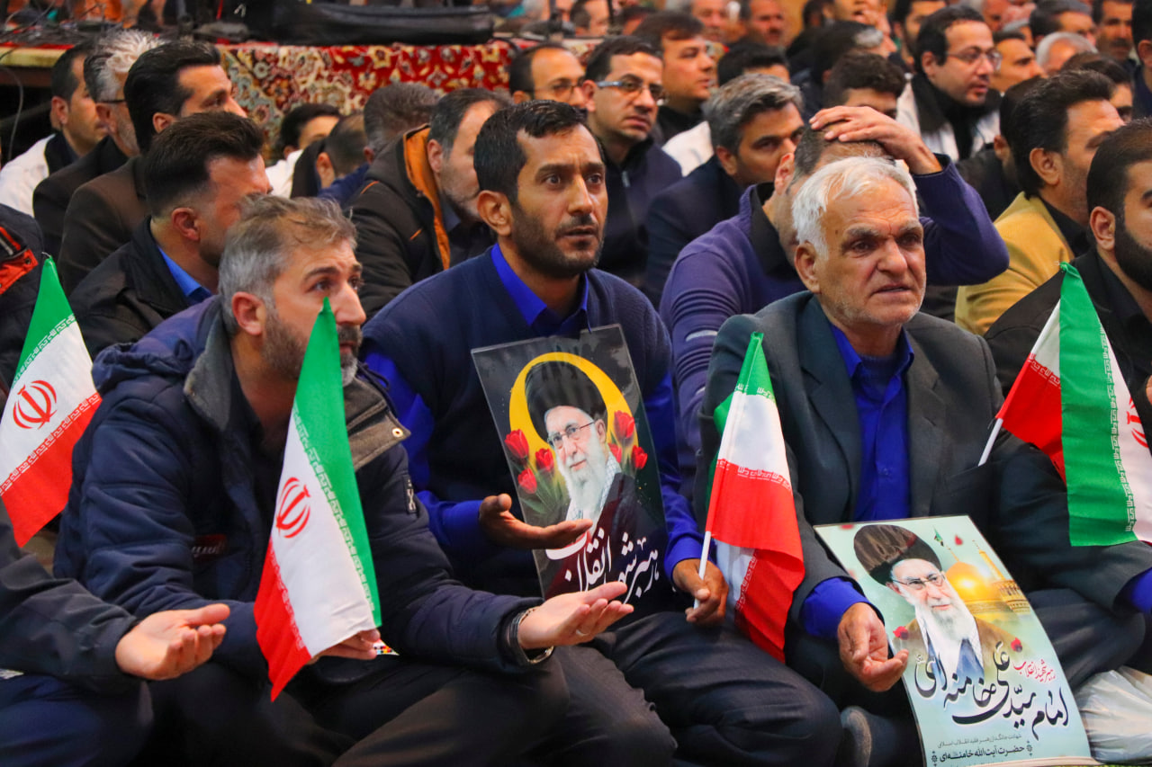 مراسم بزرگداشت رهبر و قائد عظیم الشان جهان اسلام شهید حضرت الله العظمی امام خامنه ای photo 2026 03 03 16 59 29 - مراسم بزرگداشت رهبر و قائد عظیم الشان جهان اسلام شهید حضرت الله العظمی امام خامنه ای