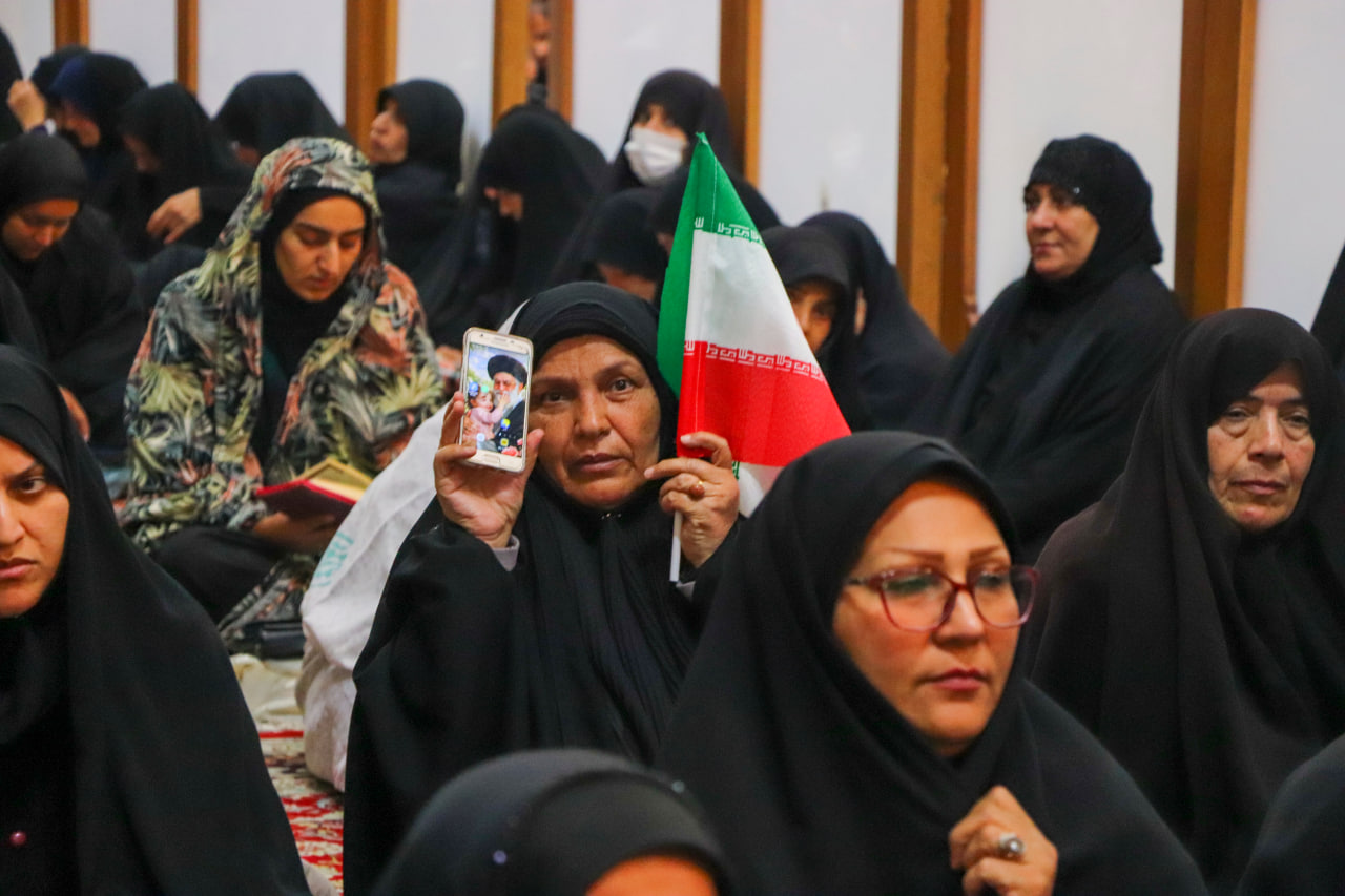 مراسم بزرگداشت رهبر و قائد عظیم الشان جهان اسلام شهید حضرت الله العظمی امام خامنه ای photo 2026 03 03 16 59 36 - مراسم بزرگداشت رهبر و قائد عظیم الشان جهان اسلام شهید حضرت الله العظمی امام خامنه ای
