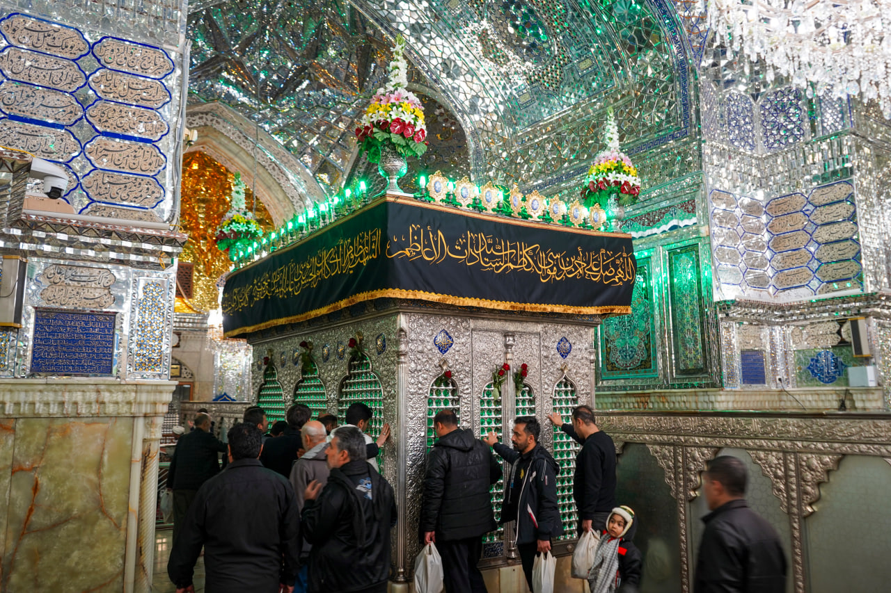 photo 2026 03 13 01 08 53 - طنین ندای &laquo;الغوث الغوث&raquo; در حرم مطهر حضرت شاهچراغ علیه السلام، در سومین شب قدر ماه مبارک رمضان