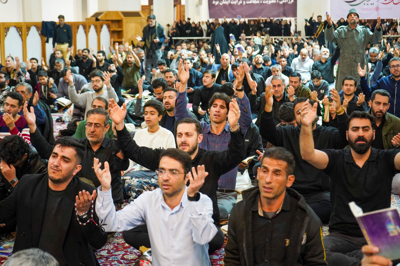 photo 2026 03 13 01 08 58 2 - طنین ندای &laquo;الغوث الغوث&raquo; در حرم مطهر حضرت شاهچراغ علیه السلام، در سومین شب قدر ماه مبارک رمضان