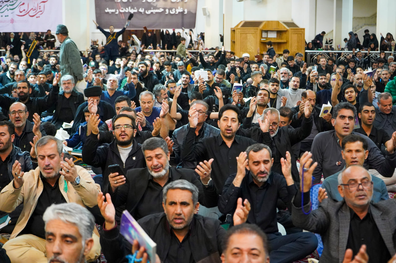 photo 2026 03 13 01 09 01 - طنین ندای &laquo;الغوث الغوث&raquo; در حرم مطهر حضرت شاهچراغ علیه السلام، در سومین شب قدر ماه مبارک رمضان