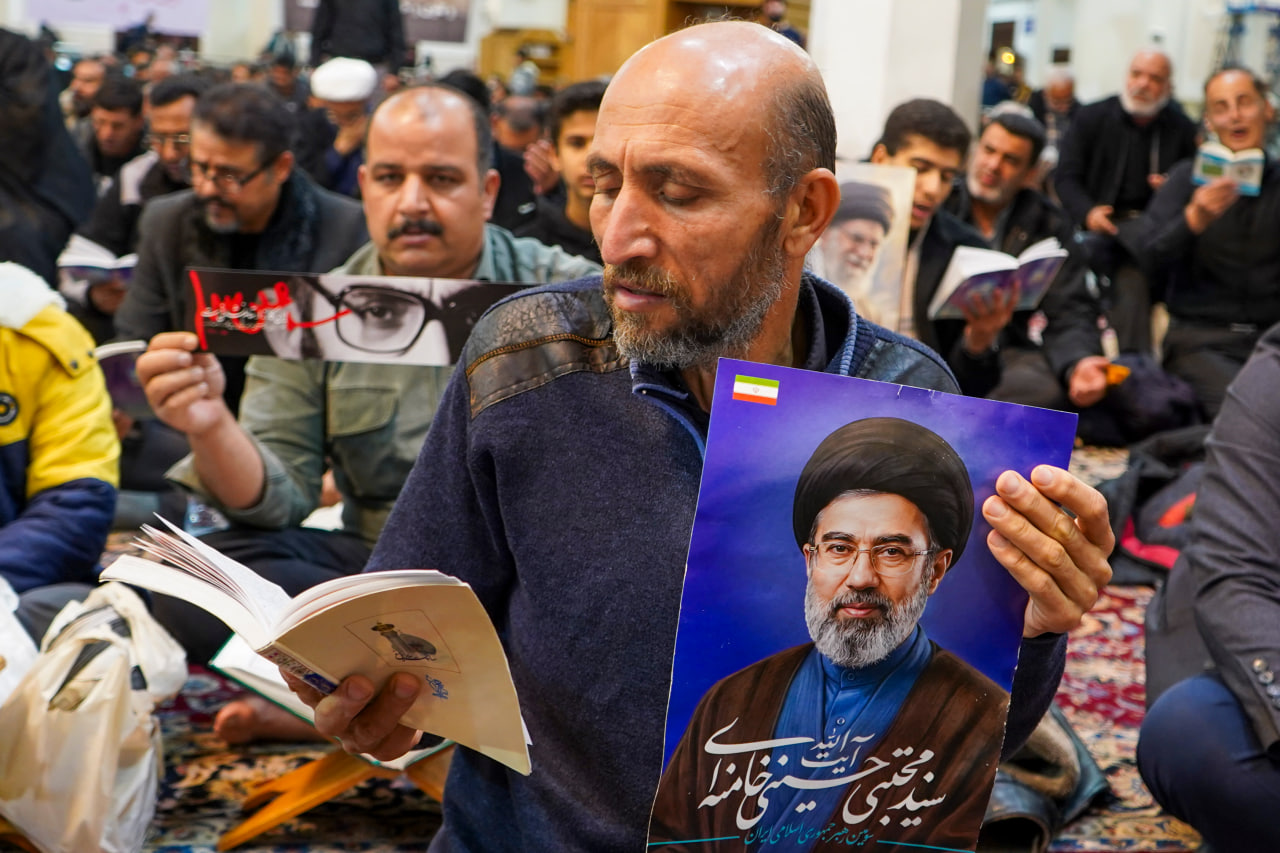photo 2026 03 13 01 09 02 - طنین ندای &laquo;الغوث الغوث&raquo; در حرم مطهر حضرت شاهچراغ علیه السلام، در سومین شب قدر ماه مبارک رمضان