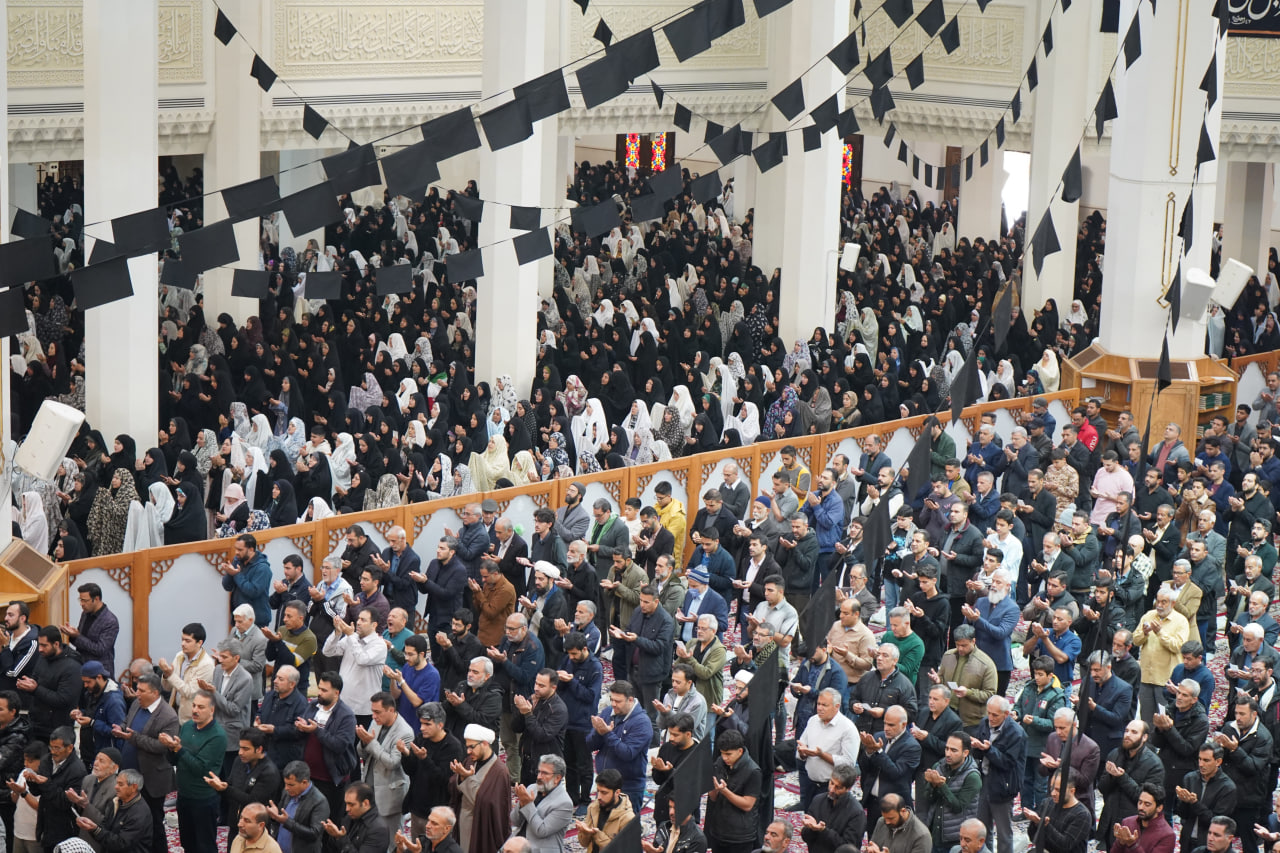 photo 2026 03 21 08 36 38 - اقامه باشکوه نماز عید فطر در حرم مطهر حضرت شاهچراغ علیه&zwnj;السلام