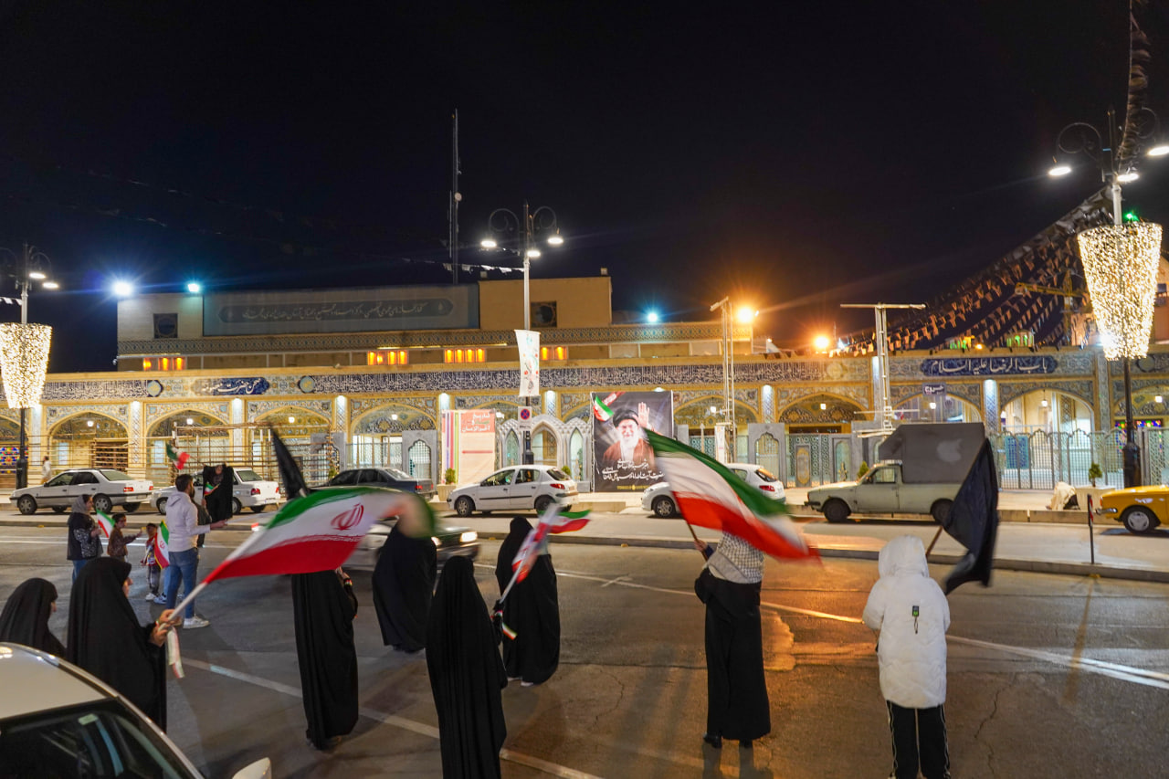 photo 2026 04 02 16 03 05 - کاروان خودرویی حرم حضرت شاهچراغ (ع) در دفاع از انقلاب اسلامی