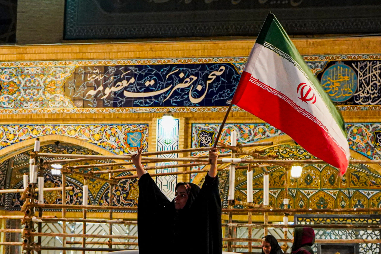 photo 2026 04 02 16 03 06 2 - کاروان خودرویی حرم حضرت شاهچراغ (ع) در دفاع از انقلاب اسلامی