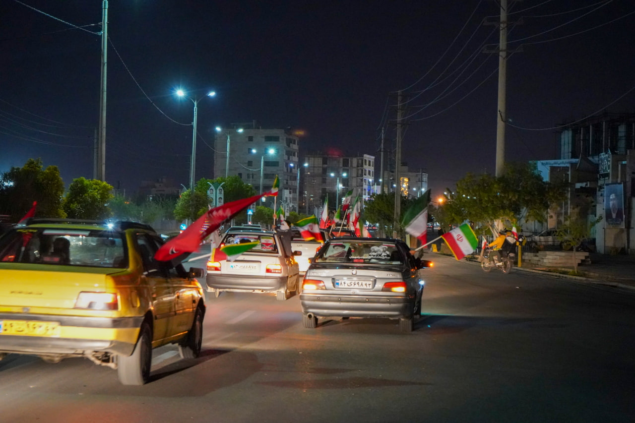 photo 2026 04 02 16 03 11 2 - کاروان خودرویی حرم حضرت شاهچراغ (ع) در دفاع از انقلاب اسلامی