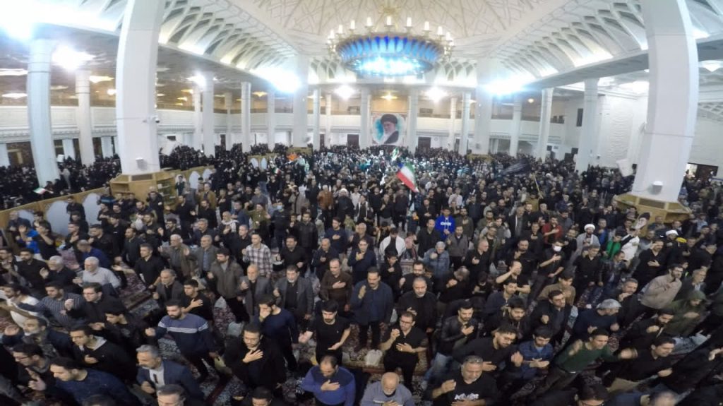 حرم شاهچراغ (ع) در سوگ شهادت قائد امت photo 2026 04 05 23 42 36 1024x575 - حرم شاهچراغ (ع) در سوگ شهادت قائد امت