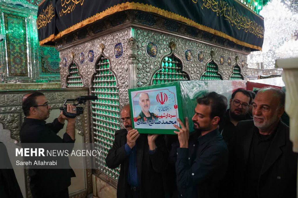 وداع با پیکر ۸ شهید مدافع وطن در حرم مطهر حضرت شاهچراغ علیهالسلام photo 2026 04 07 22 42 24 1024x682 - وداع با پیکر ۸ شهید مدافع وطن در حرم مطهر حضرت شاهچراغ علیهالسلام