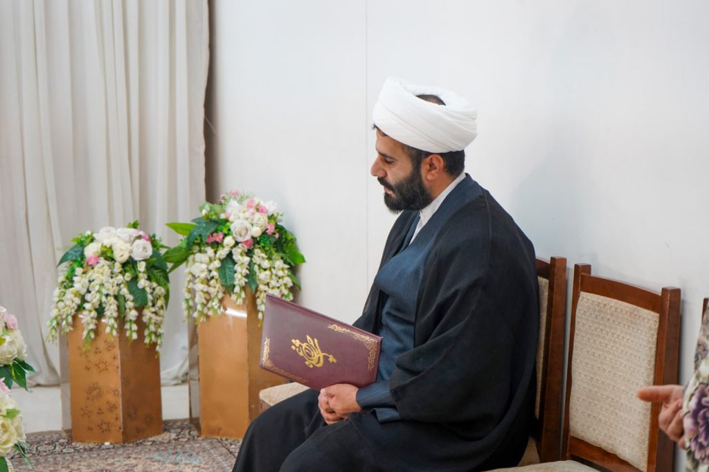 مراسم عقد ازدواج جمعی از جوانان در حرم مطهر حضرت شاهچراغ علیه السلام به مناسبت میلاد امام رضا علیه السلام photo 2026 04 28 18 02 29 2 1024x682 - مراسم عقد ازدواج جمعی از جوانان در حرم مطهر حضرت شاهچراغ علیه السلام به مناسبت میلاد امام رضا علیه السلام