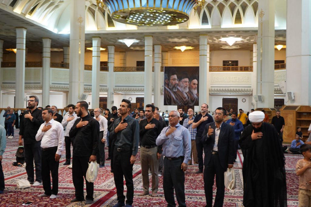 photo 2026 05 17 17 32 53 1024x682 - تصاویر | مراسم شب شهادت امام جواد علیه&zwnj;السلام در حرم مطهر حضرت شاهچراغ علیه السلام