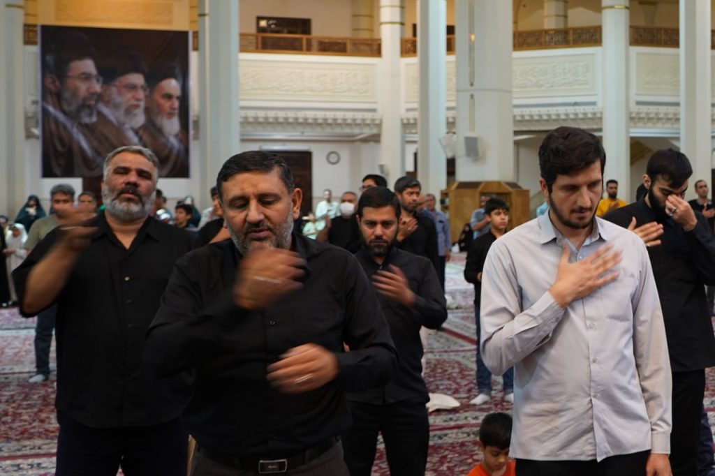 photo 2026 05 17 17 33 10 1024x682 - تصاویر | مراسم شب شهادت امام جواد علیه&zwnj;السلام در حرم مطهر حضرت شاهچراغ علیه السلام