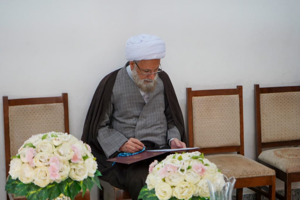 مراسم عقد ازدواج ۱۶ زوج جوان در حرم حضرت شاهچراغ (ع) به مناسبت سالروز ازدواج حضرت علی(ع) و حضرت فاطمه (س) photo 2026 05 20 00 37 51 1024x682 - مراسم عقد ازدواج ۱۶ زوج جوان در حرم حضرت شاهچراغ (ع) به مناسبت سالروز ازدواج حضرت علی(ع) و حضرت فاطمه (س)