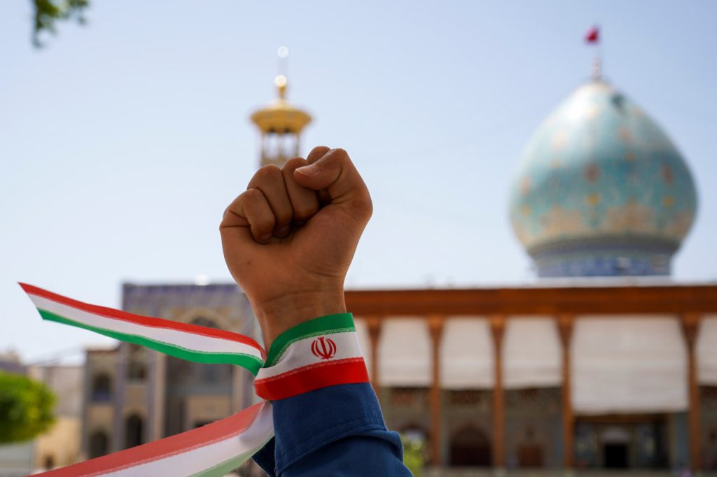 قسم به مشت گره کرده photo 2026 05 24 13 45 22 2 1024x682 - قسم به مشت گره کرده
