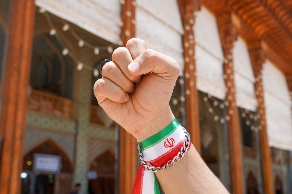 قسم به مشت گره کرده photo 2026 05 24 13 45 25 2 1024x682 - قسم به مشت گره کرده