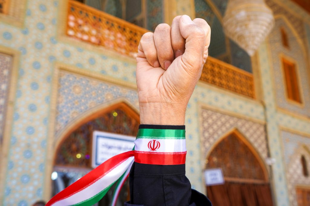 قسم به مشت گره کرده photo 2026 05 24 13 45 26 2 1024x682 - قسم به مشت گره کرده
