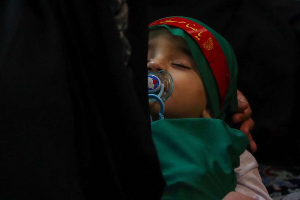 همایش شیرخوارگان حسینی در حرم حضرت شاهچراغ علیهالسلام photo 2026 06 19 12 44 35 1024x682 - همایش شیرخوارگان حسینی در حرم حضرت شاهچراغ علیهالسلام