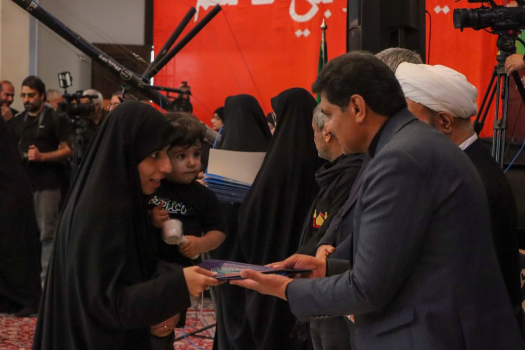 همایش شیرخوارگان حسینی در حرم حضرت شاهچراغ علیهالسلام photo 2026 06 19 12 44 36 2 1024x682 - همایش شیرخوارگان حسینی در حرم حضرت شاهچراغ علیهالسلام