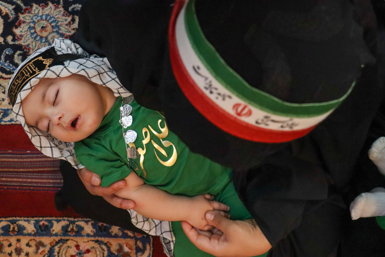 همایش شیرخوارگان حسینی در حرم حضرت شاهچراغ علیهالسلام photo 2026 06 19 12 44 52 2 - همایش شیرخوارگان حسینی در حرم حضرت شاهچراغ علیهالسلام